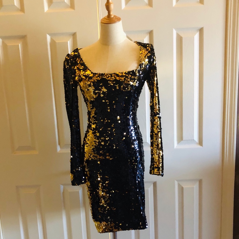 Pre-Owned | Marc Brouwer Hybrid | Allover Sequin Mini Dress (4)